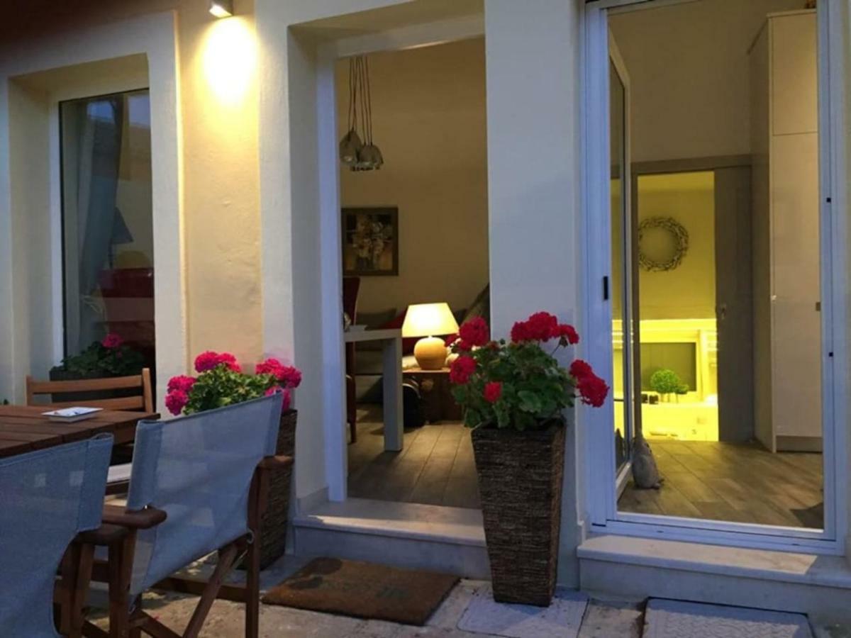 Anemomilos Jacuzzi Suite Corfu  Extérieur photo