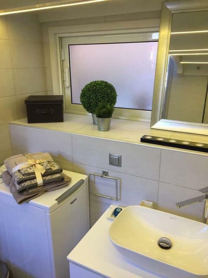 Anemomilos Jacuzzi Suite Corfu  Extérieur photo