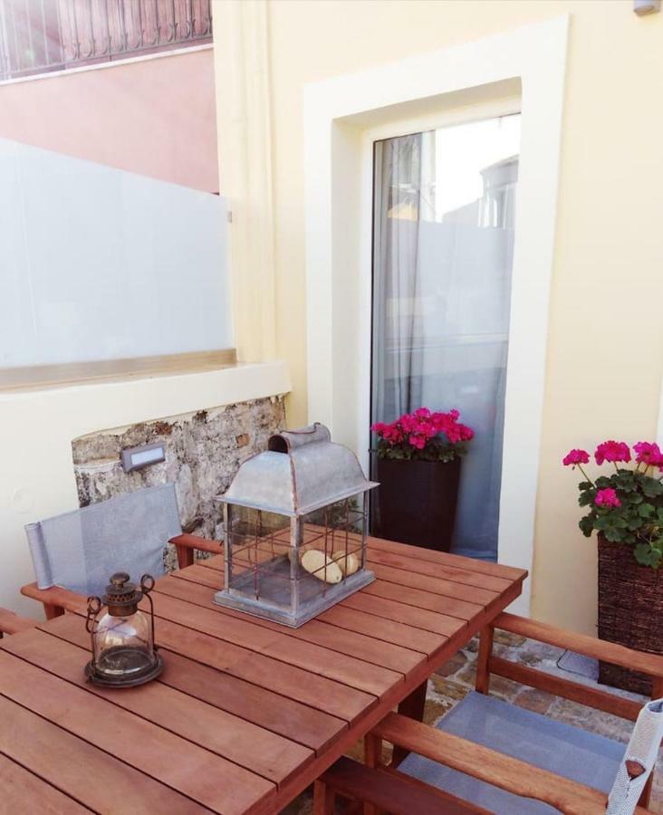 Anemomilos Jacuzzi Suite Corfu  Extérieur photo